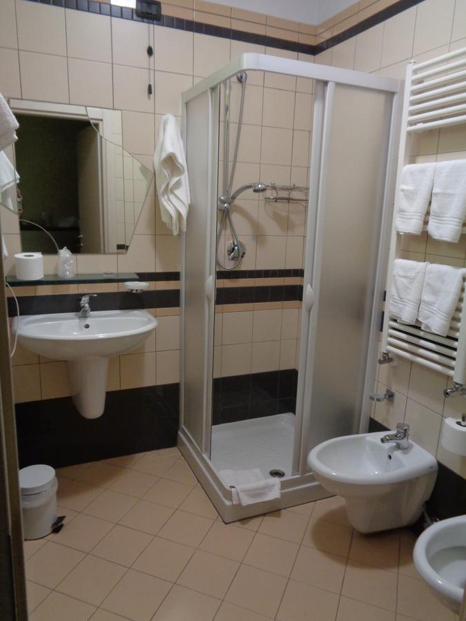 Hotel Airone トリニターポリ エクステリア 写真